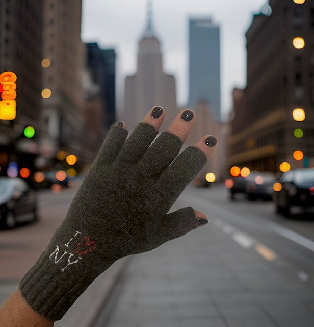 Cashmere Embroidered Fingerless Gloves I Love NY Charcoal Grey
