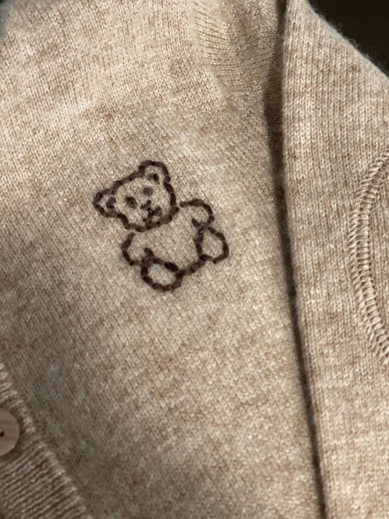 Le Fasheri Tan Cashmere Hand Embroidered Baby Bear Hooded Sweatshirt