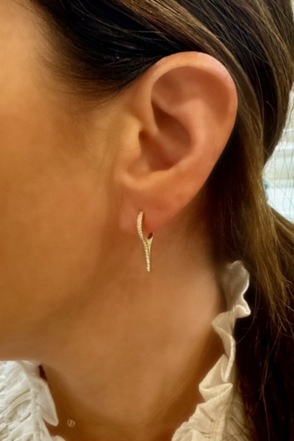 14K Yellow Gold Pave Diamond Spike Leverback Earrings