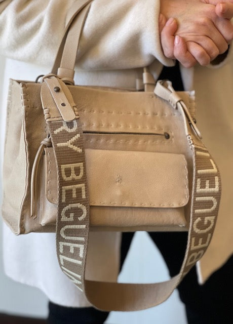 Henry Beguelin Shopping Pocket S Beige with HB Strap